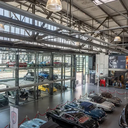 V8 Hotel Köln at MOTORWORLD-3